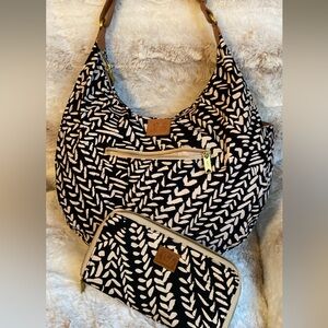 Sseko Black and Cream Set of Two Purse and Wallet Patterned Hobo Bag